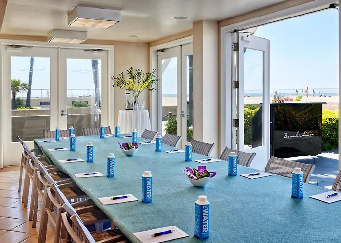 Beach House Hotel At Hermosa Beach